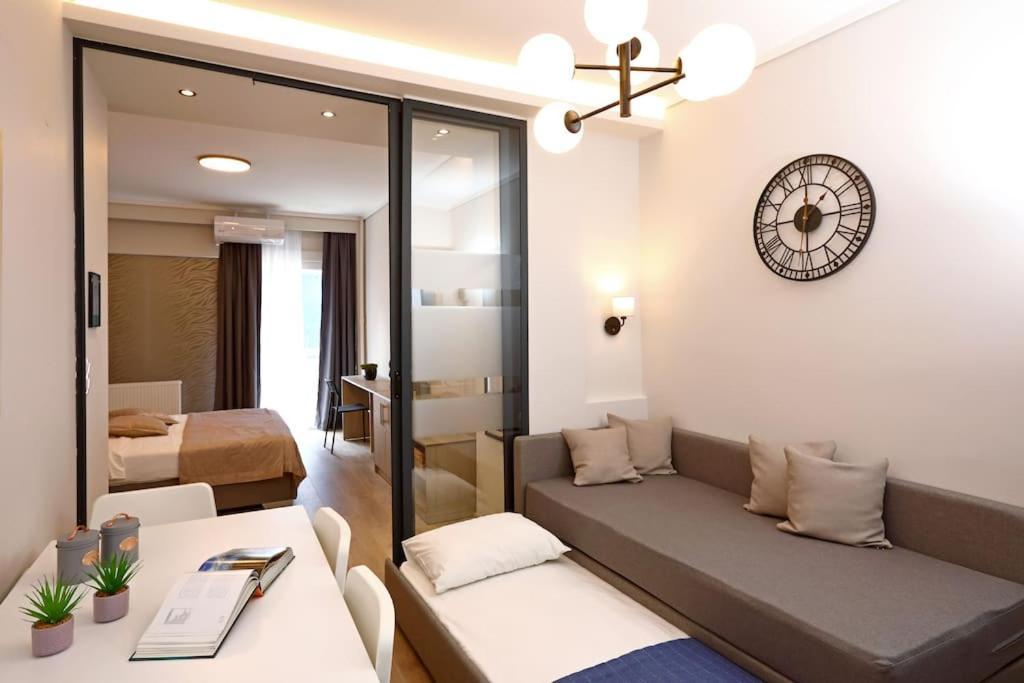 Egnatia Downtown, Urban Apartments B เทสซาโลนิกิ ภายนอก รูปภาพ